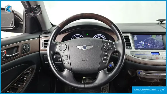 HYUNDAI GENESIS BH 330 LUXURY
