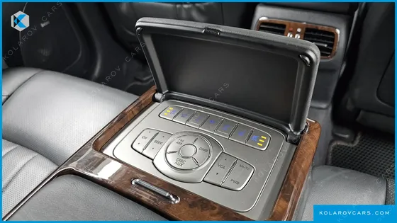 HYUNDAI GENESIS BH 330 LUXURY