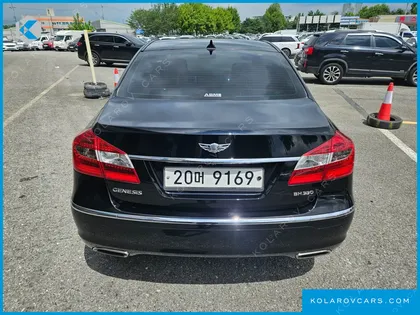 HYUNDAI GENESIS BH330 MODERN