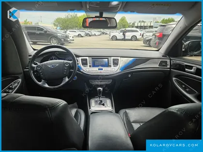 HYUNDAI GENESIS BH330 MODERN