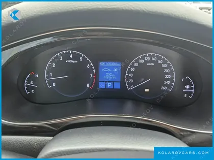 HYUNDAI GENESIS BH330 MODERN