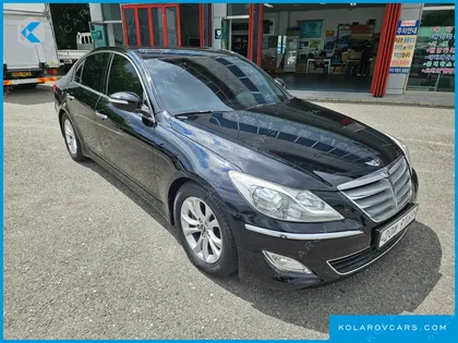 HYUNDAI GENESIS BH330 MODERN