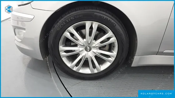 HYUNDAI GENESIS BH 330 LUXURY