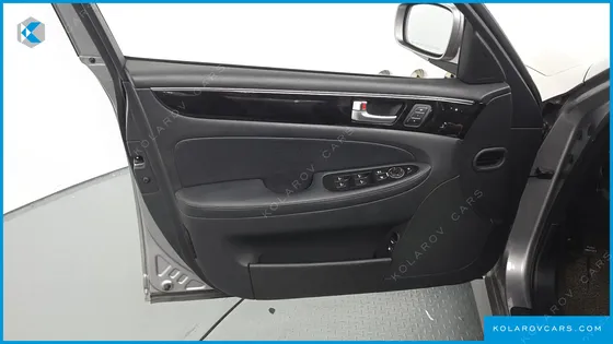 HYUNDAI GENESIS BH 330 LUXURY