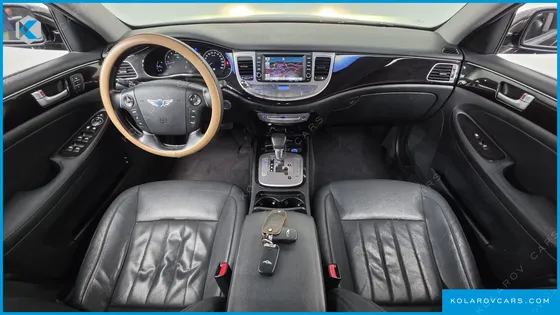 HYUNDAI GENESIS BH 330 LUXURY