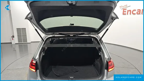 VOLKSWAGEN GOLF 1.6 TDI