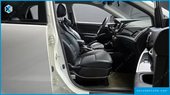 KGM - SSANGYONG KORANDO 2.2 RX 2WD