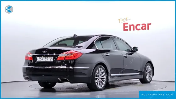 HYUNDAI GENESIS BH330 MODERN