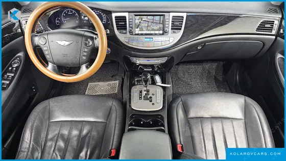HYUNDAI GENESIS BH330 MODERN