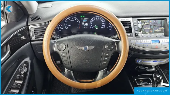 HYUNDAI GENESIS BH330 MODERN