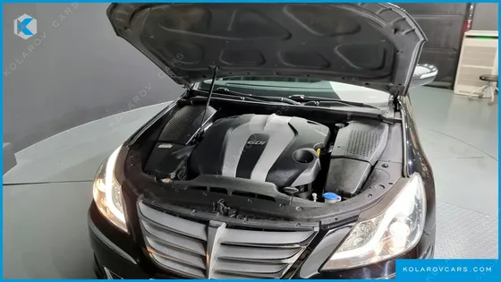 HYUNDAI GENESIS BH330 MODERN