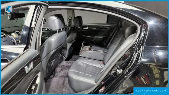 HYUNDAI GENESIS BH330 MODERN