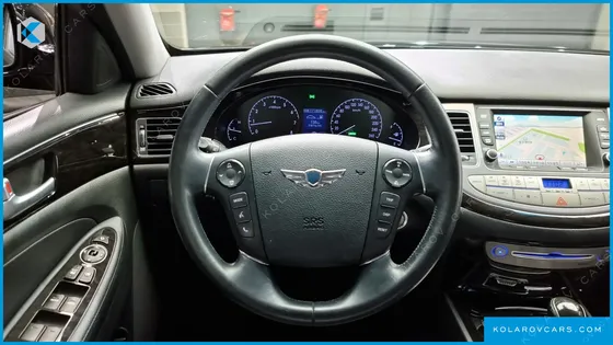 HYUNDAI GENESIS BH330 MODERN