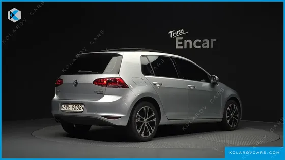 VOLKSWAGEN GOLF 2.0 TDI PREMIUM