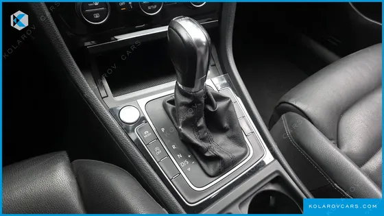 VOLKSWAGEN GOLF 2.0 TDI PREMIUM