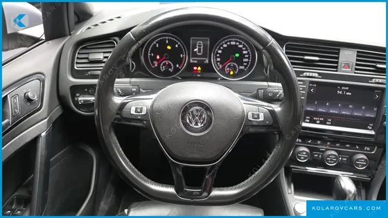 VOLKSWAGEN GOLF 2.0 TDI PREMIUM