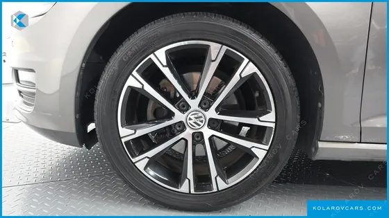 VOLKSWAGEN GOLF 1.4 TSI PREMIUM