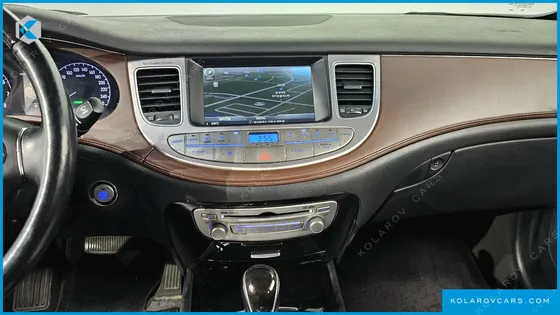 HYUNDAI GENESIS BH330 PREMIUM