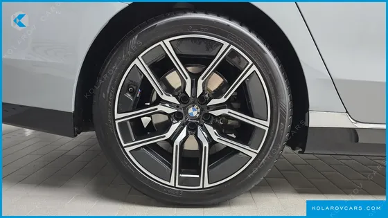 BMW 7 SERIES 740I SDRIVE M SPORT