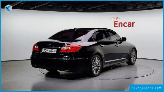 HYUNDAI GENESIS BH330 PREMIUM