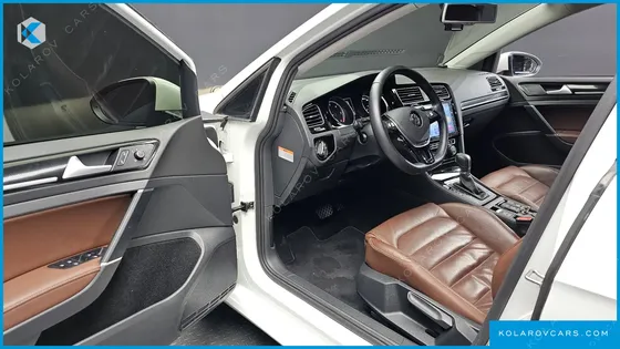 VOLKSWAGEN GOLF 2.0 TDI PREMIUM
