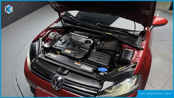VOLKSWAGEN GOLF 2.0 TDI PREMIUM