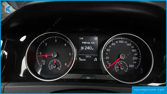 VOLKSWAGEN GOLF 2.0 TDI PREMIUM