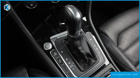 VOLKSWAGEN GOLF 2.0 TDI PREMIUM