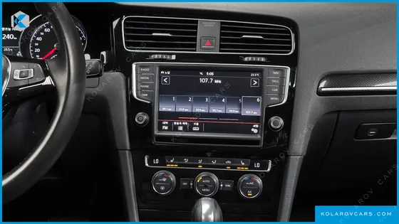 VOLKSWAGEN GOLF 2.0 TDI PREMIUM