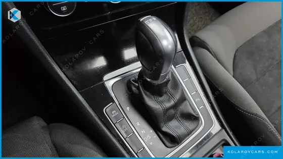 VOLKSWAGEN GOLF 2.0 TDI