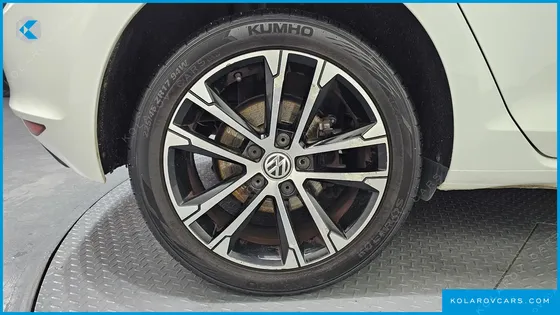 VOLKSWAGEN GOLF 2.0 TDI 40TH EDITION