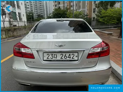 HYUNDAI GENESIS BH330 MODERN