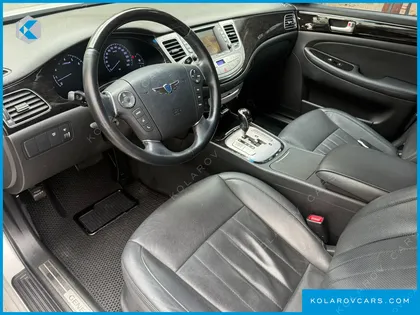 HYUNDAI GENESIS BH330 MODERN