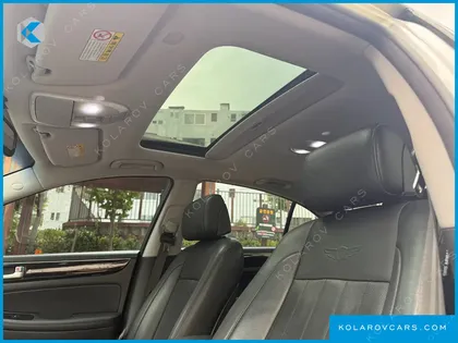 HYUNDAI GENESIS BH330 MODERN