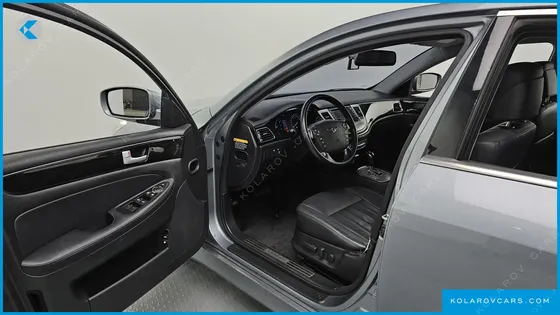 HYUNDAI GENESIS BH330 MODERN