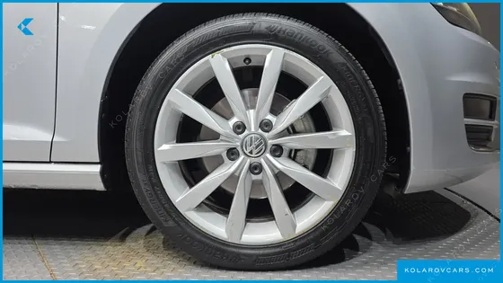VOLKSWAGEN GOLF 2.0 TDI