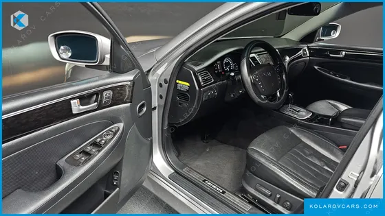 HYUNDAI GENESIS BH 330 LUXURY