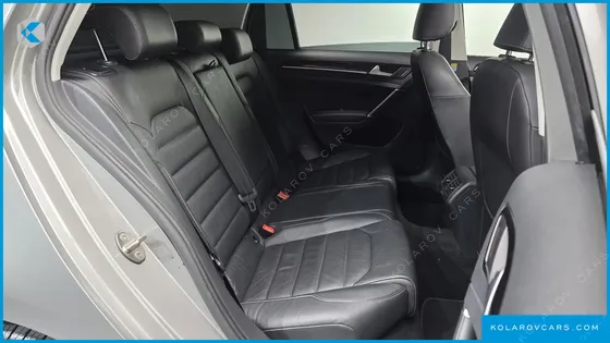 VOLKSWAGEN GOLF 2.0 TDI PREMIUM