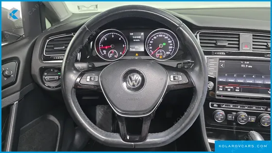 VOLKSWAGEN GOLF 2.0 TDI PREMIUM