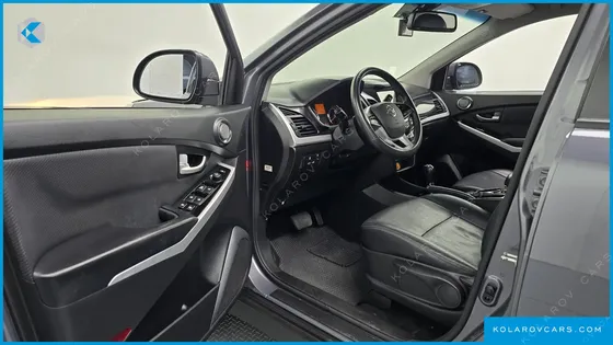 KGM - SSANGYONG KORANDO 2.2 RX 2WD