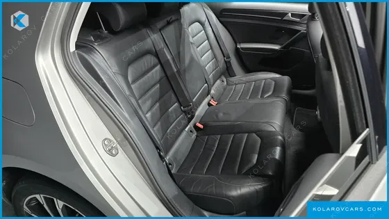 VOLKSWAGEN GOLF 2.0 TDI PREMIUM