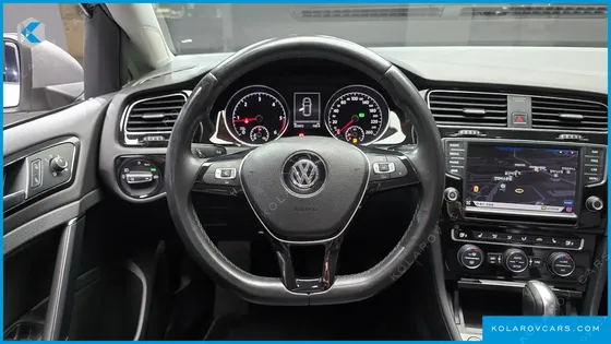 VOLKSWAGEN GOLF 2.0 TDI PREMIUM