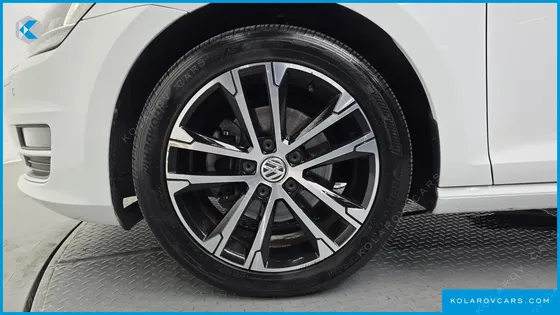 VOLKSWAGEN GOLF 1.4 TSI PREMIUM