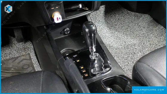 KGM - SSANGYONG KORANDO 2.2 RX 2WD