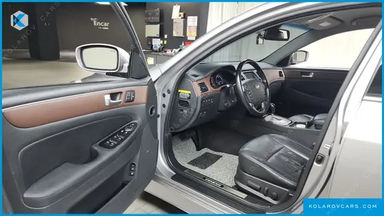 HYUNDAI GENESIS BH 330 LUXURY