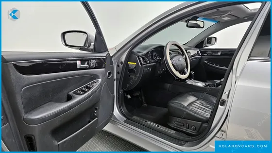 HYUNDAI GENESIS BH 330 LUXURY