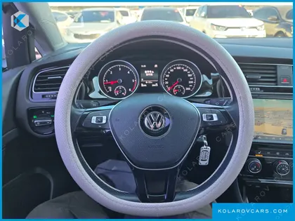 VOLKSWAGEN GOLF 1.6 TDI