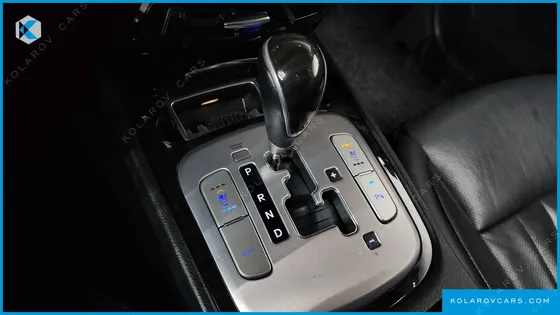 HYUNDAI GENESIS BH330 MODERN