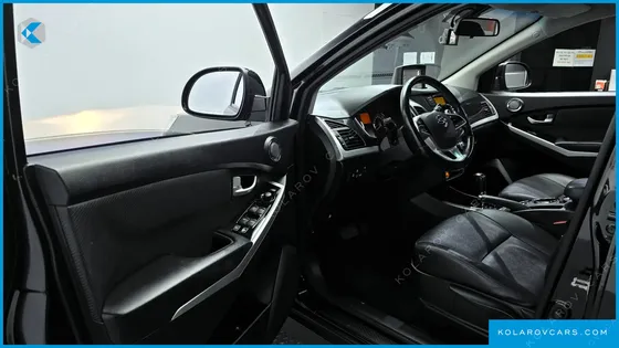 KGM - SSANGYONG KORANDO 2.2 RX 4WD