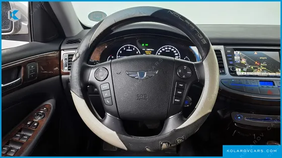HYUNDAI GENESIS BH 330 LUXURY